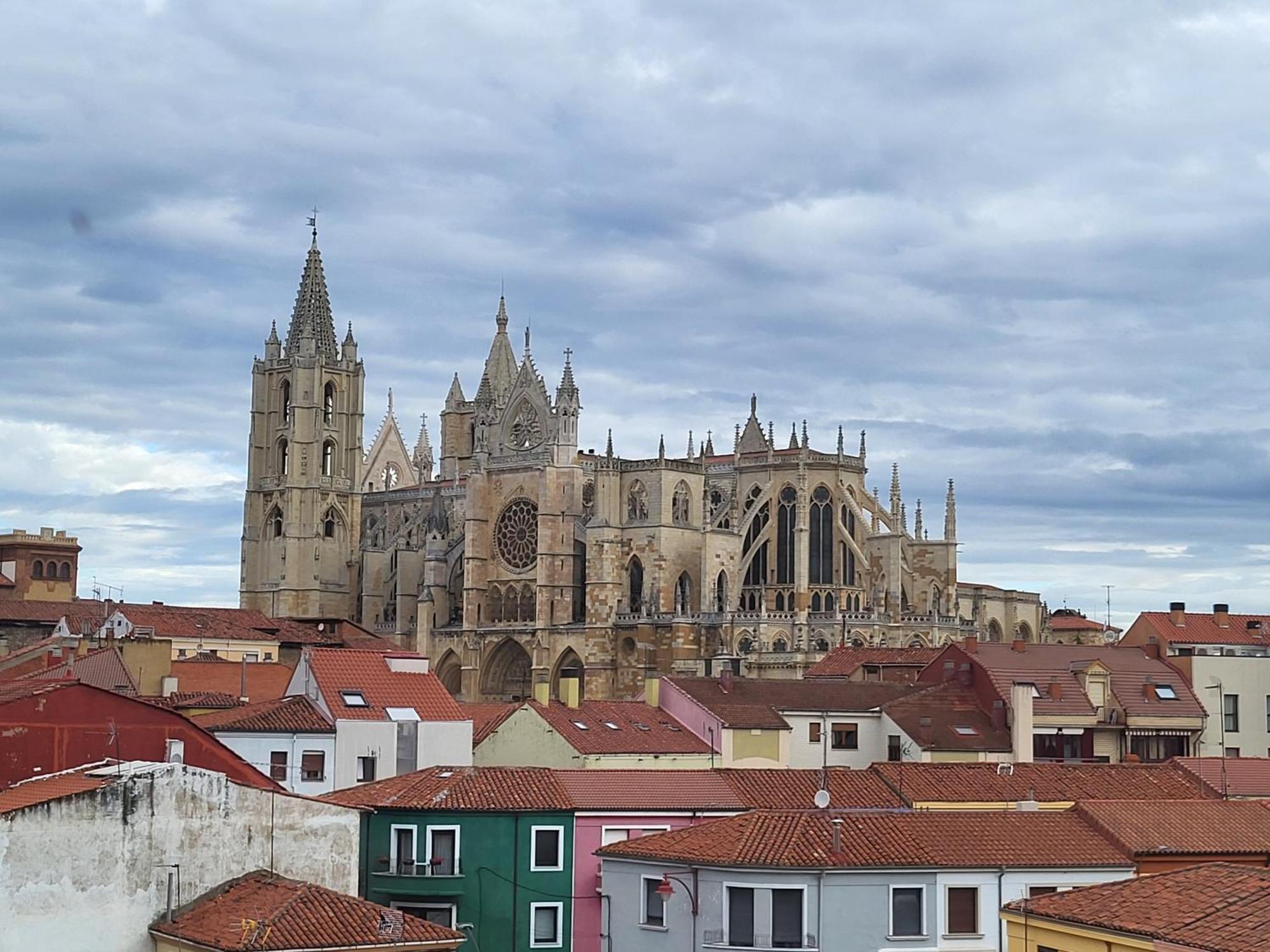 Catedral De Leon II Apartment Ngoại thất bức ảnh